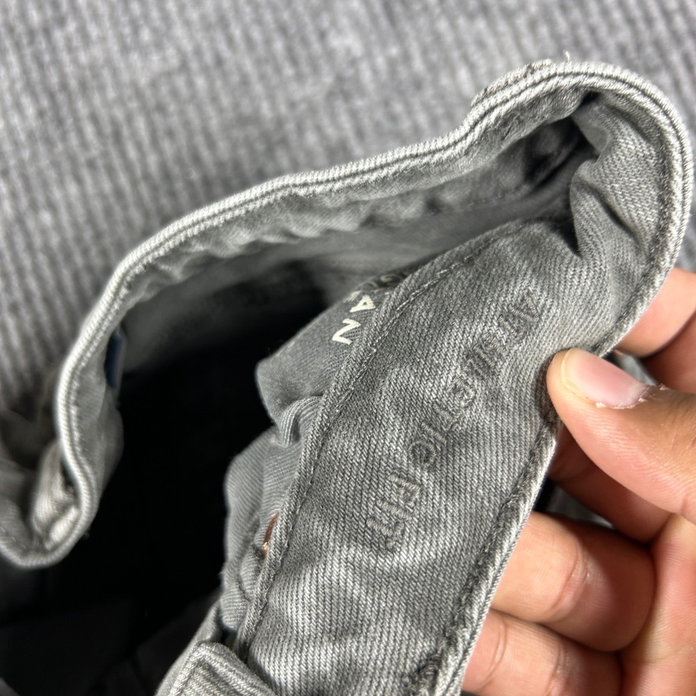 American Eagle Jeans Men's 28x30 Athletic Fit Gray Denim Pants Stretch - Picture 6 of 11